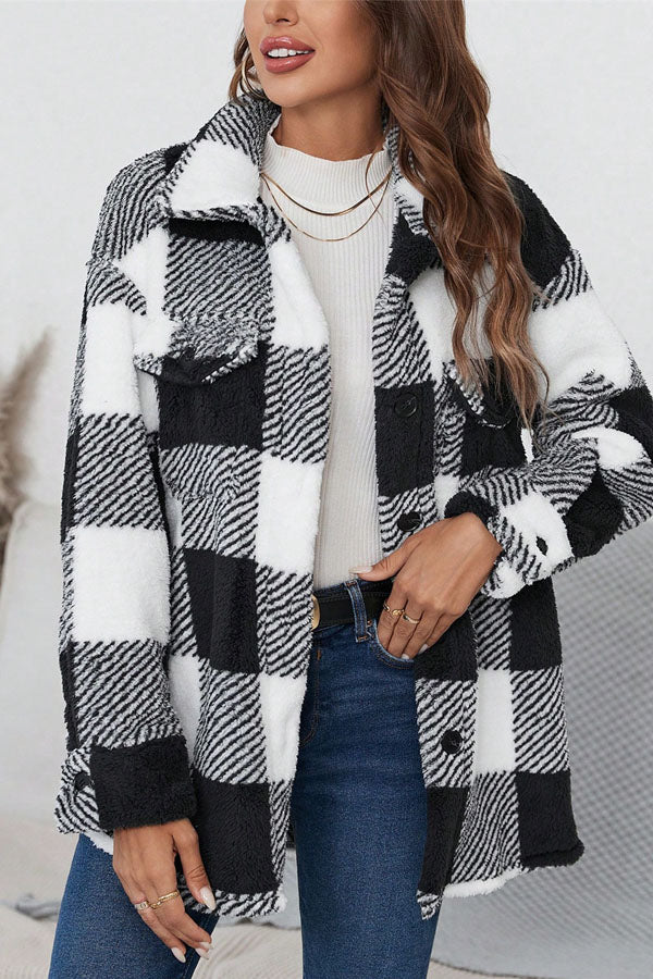 Plaid Pattern Buttoned Warm Jacket